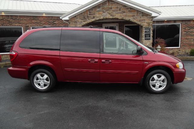 2005 Dodge Grand Caravan Luxury Edition
