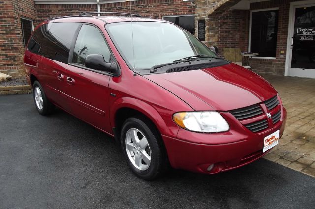2005 Dodge Grand Caravan Luxury Edition