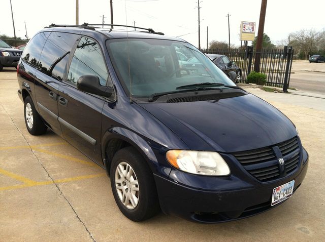 2005 Dodge Grand Caravan SE