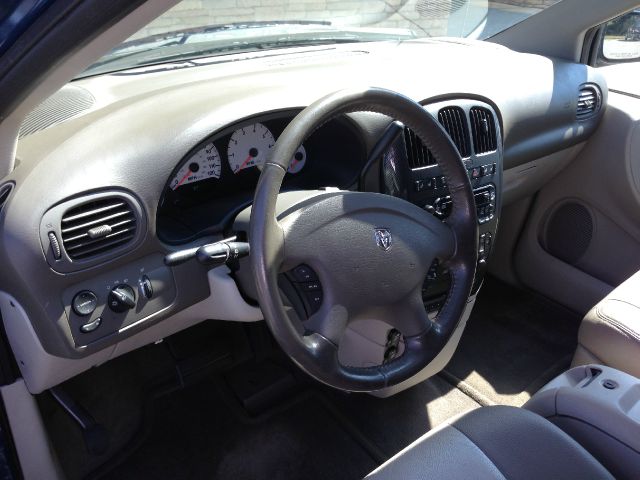 2005 Dodge Grand Caravan S