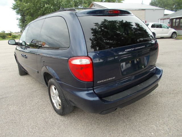 2005 Dodge Grand Caravan S