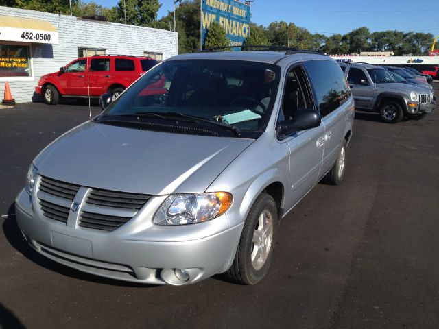 2005 Dodge Grand Caravan S