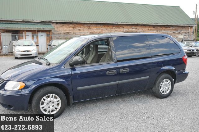 2005 Dodge Grand Caravan SE