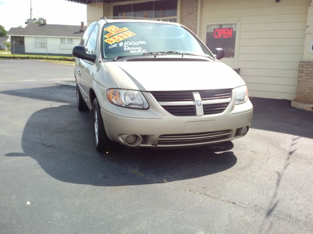 2005 Dodge Grand Caravan S