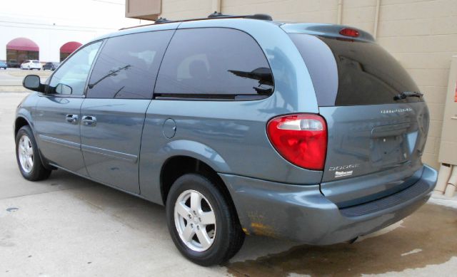 2005 Dodge Grand Caravan S