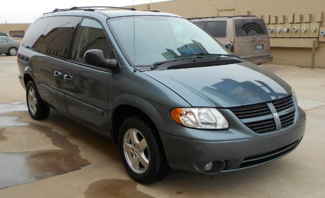 2005 Dodge Grand Caravan S