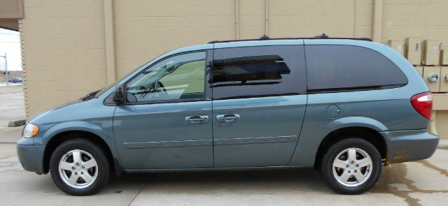 2005 Dodge Grand Caravan S