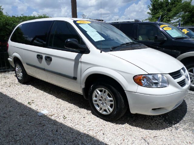2005 Dodge Grand Caravan W8