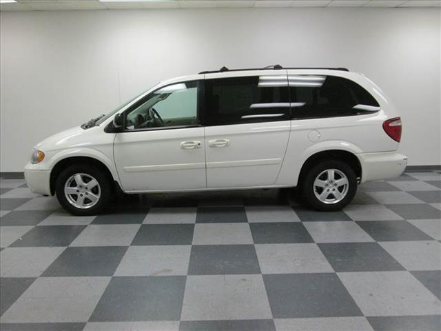 2005 Dodge Grand Caravan S
