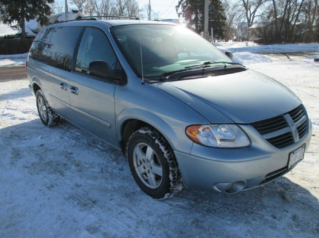 2005 Dodge Grand Caravan S