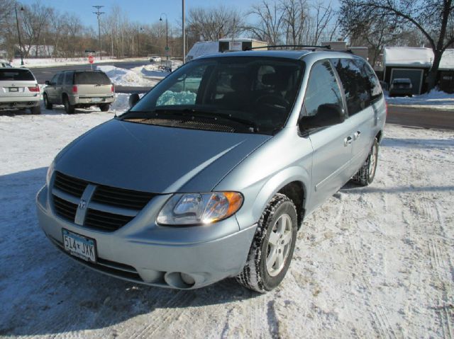 2005 Dodge Grand Caravan S
