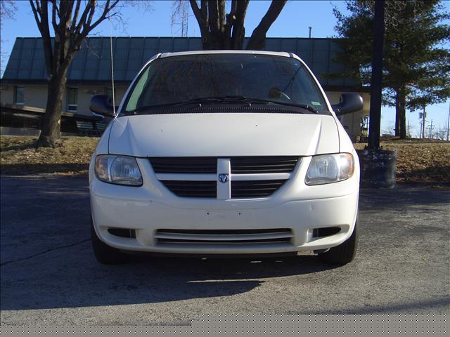 2005 Dodge Grand Caravan Panther
