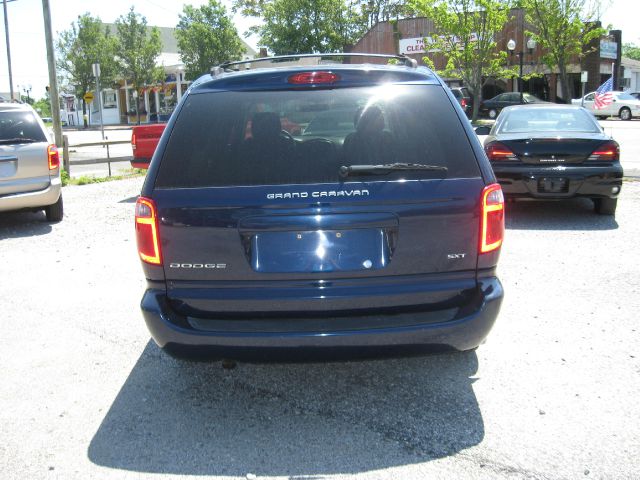 2005 Dodge Grand Caravan S