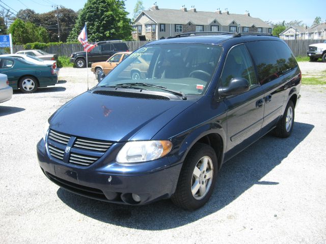 2005 Dodge Grand Caravan S