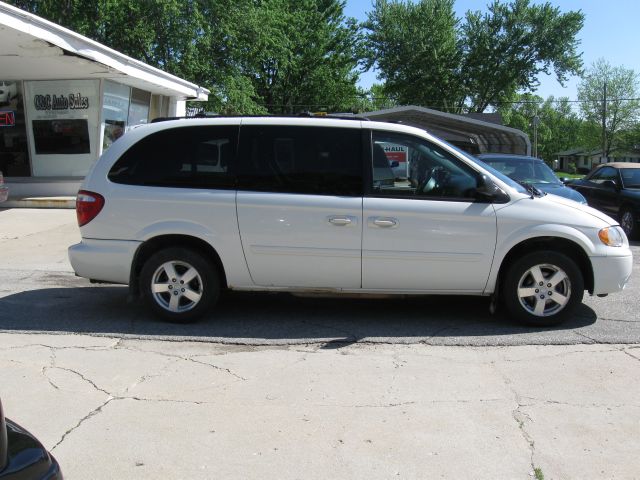 2005 Dodge Grand Caravan S