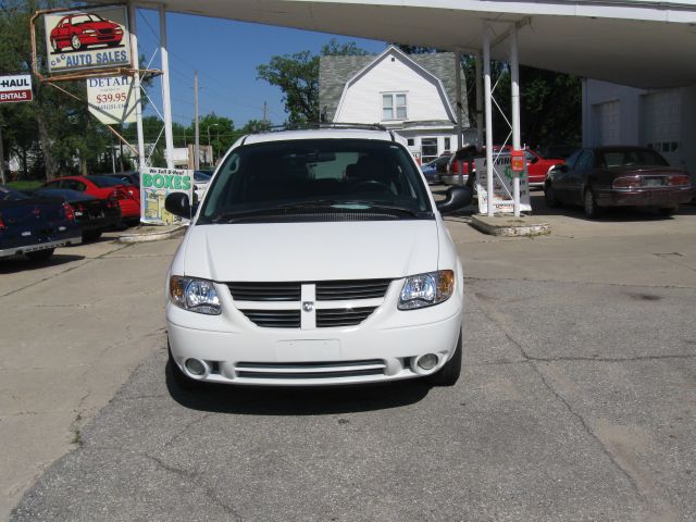 2005 Dodge Grand Caravan S