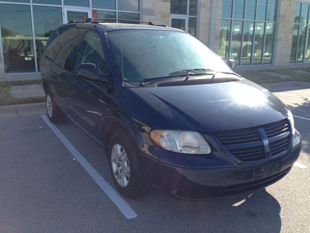 2005 Dodge Grand Caravan SE
