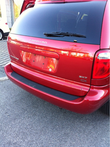 2005 Dodge Grand Caravan S