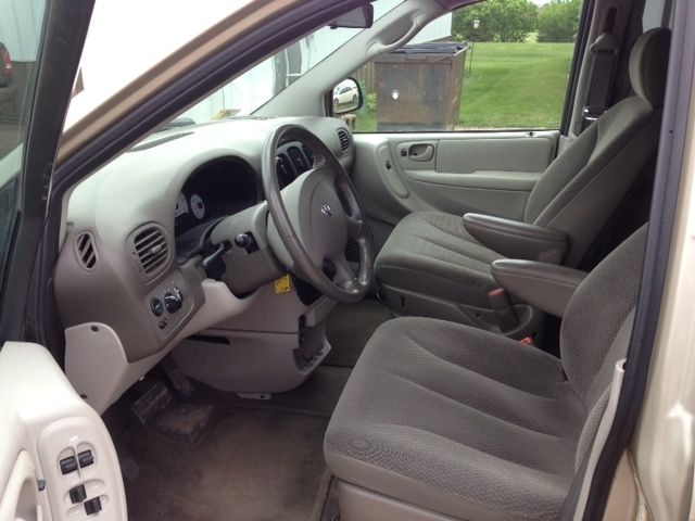 2005 Dodge Grand Caravan S