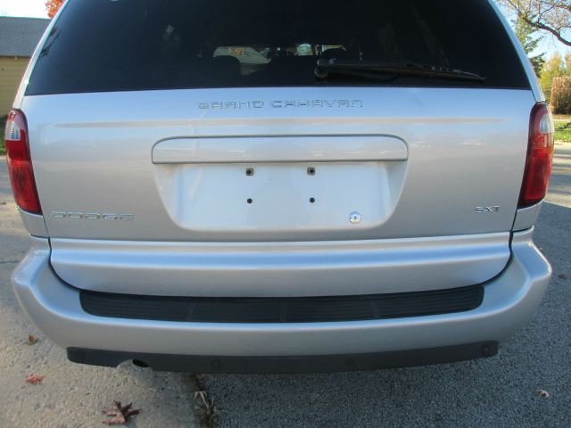 2005 Dodge Grand Caravan S