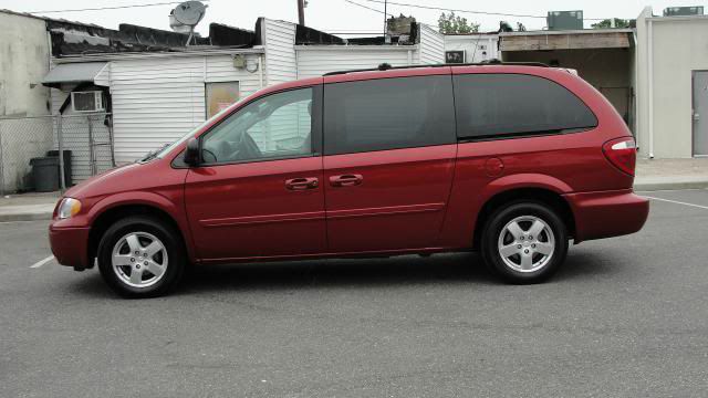 2005 Dodge Grand Caravan S