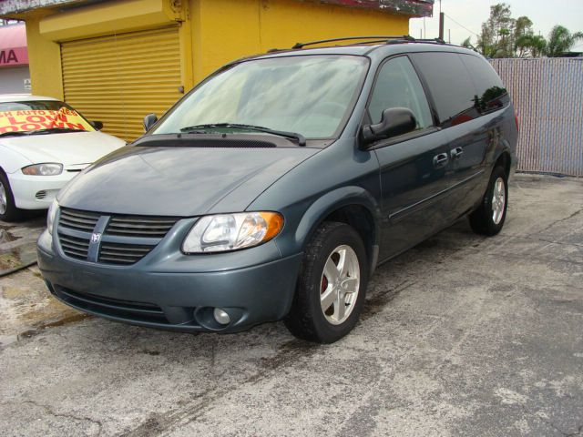 2005 Dodge Grand Caravan S