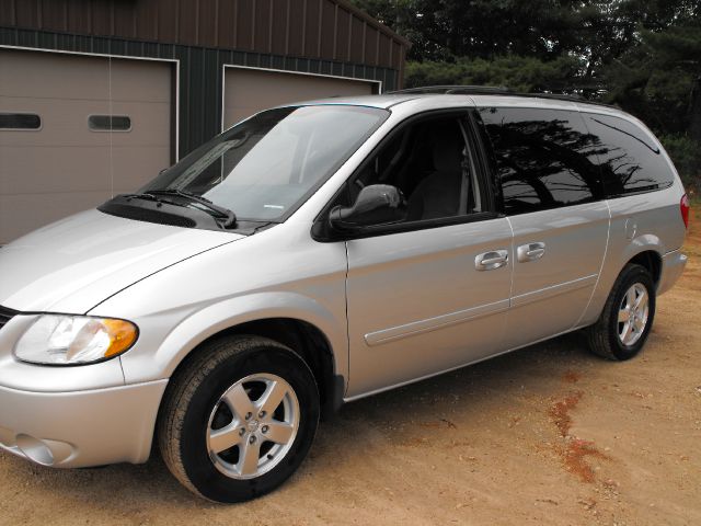 2005 Dodge Grand Caravan S