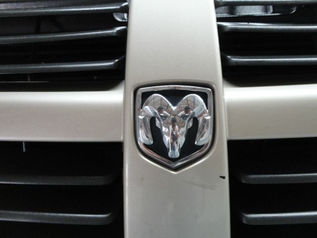 2005 Dodge Grand Caravan S