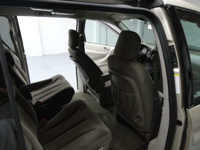 2005 Dodge Grand Caravan S