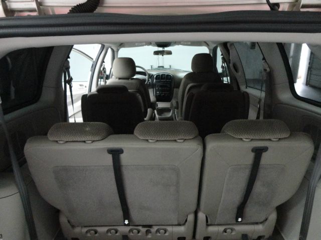 2005 Dodge Grand Caravan S