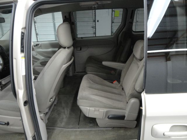 2005 Dodge Grand Caravan S