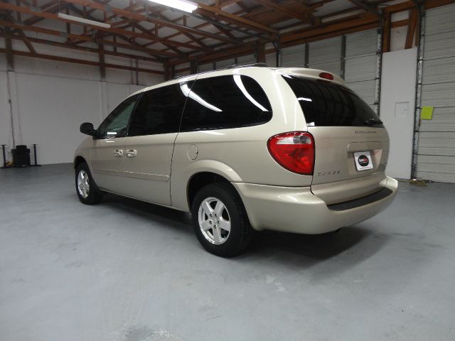 2005 Dodge Grand Caravan S