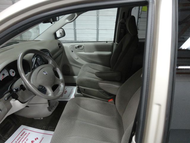 2005 Dodge Grand Caravan S