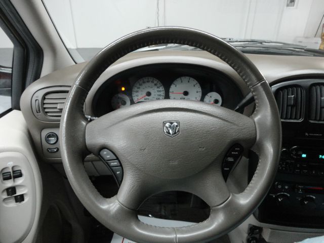 2005 Dodge Grand Caravan S