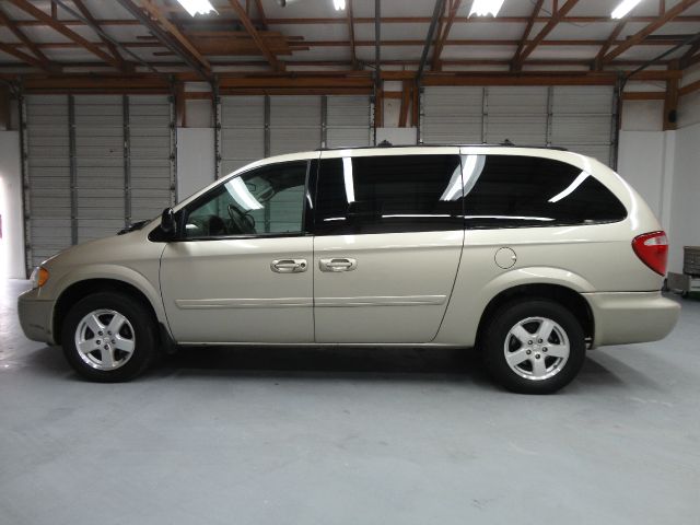 2005 Dodge Grand Caravan S