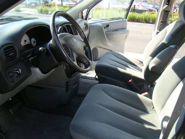 2005 Dodge Grand Caravan ES Sport