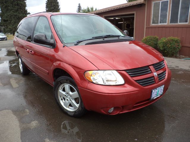 2005 Dodge Grand Caravan S