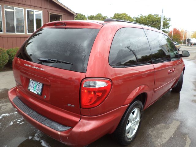 2005 Dodge Grand Caravan S