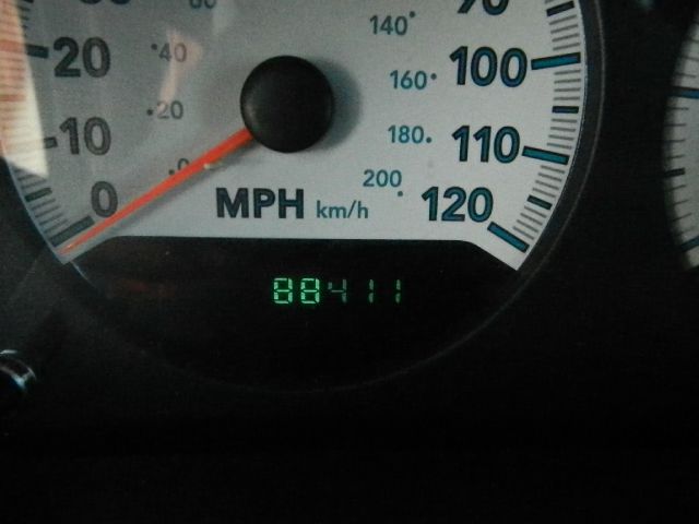 2005 Dodge Grand Caravan 2