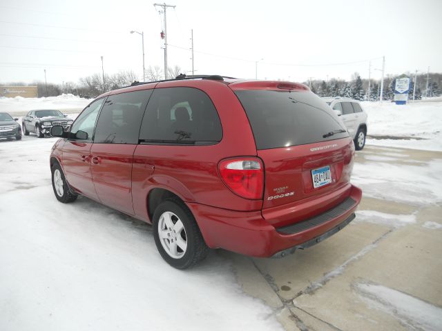 2005 Dodge Grand Caravan Resistol