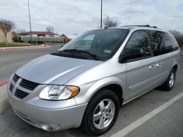 2005 Dodge Grand Caravan S