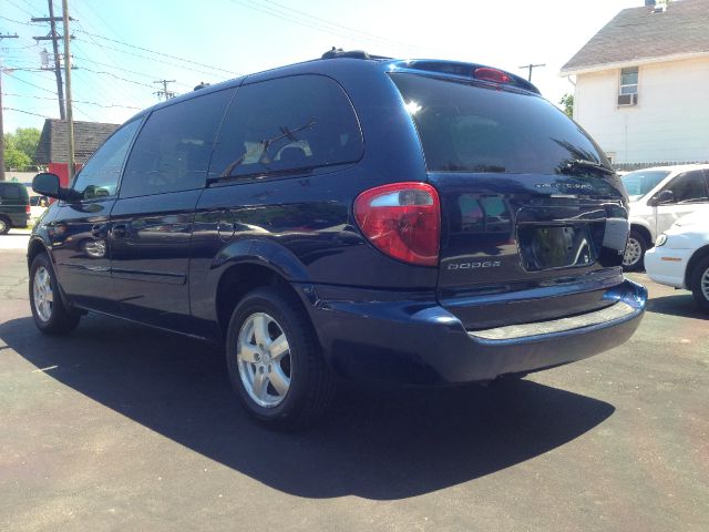 2005 Dodge Grand Caravan S