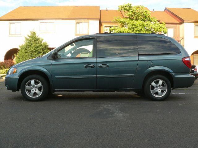 2005 Dodge Grand Caravan Unknown