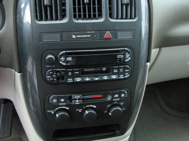 2005 Dodge Grand Caravan S