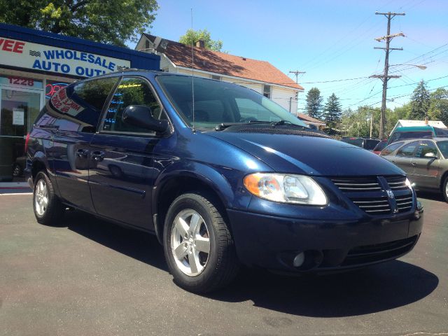 2005 Dodge Grand Caravan S