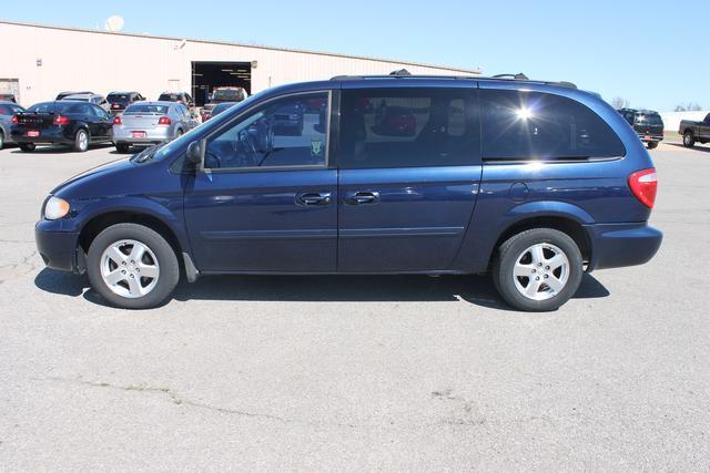 2005 Dodge Grand Caravan S