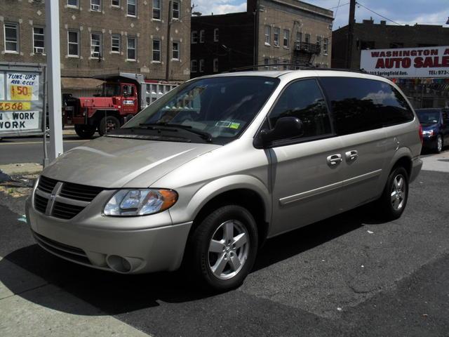 2005 Dodge Grand Caravan S