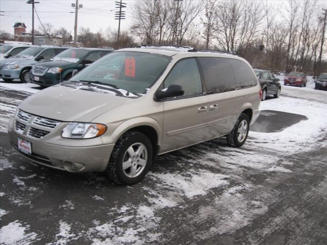 2005 Dodge Grand Caravan S