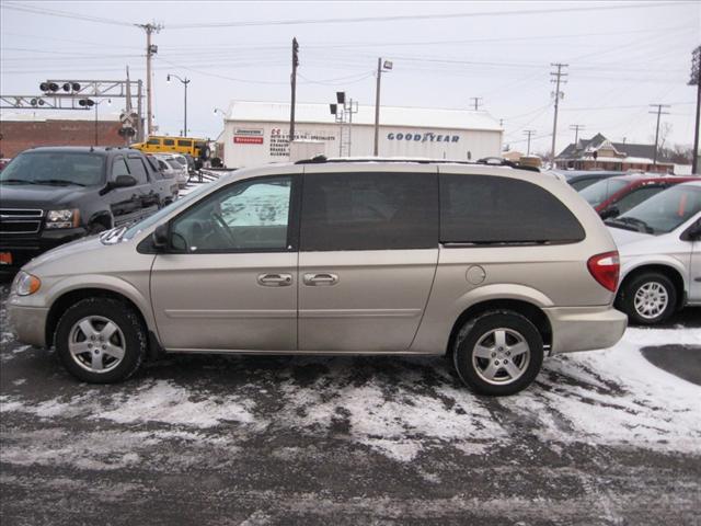2005 Dodge Grand Caravan S