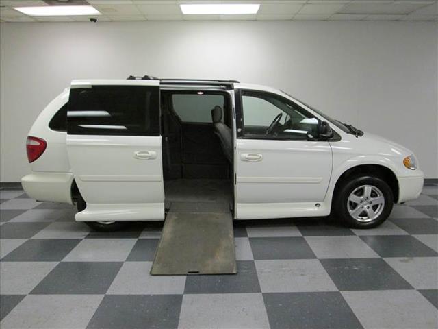 2005 Dodge Grand Caravan S